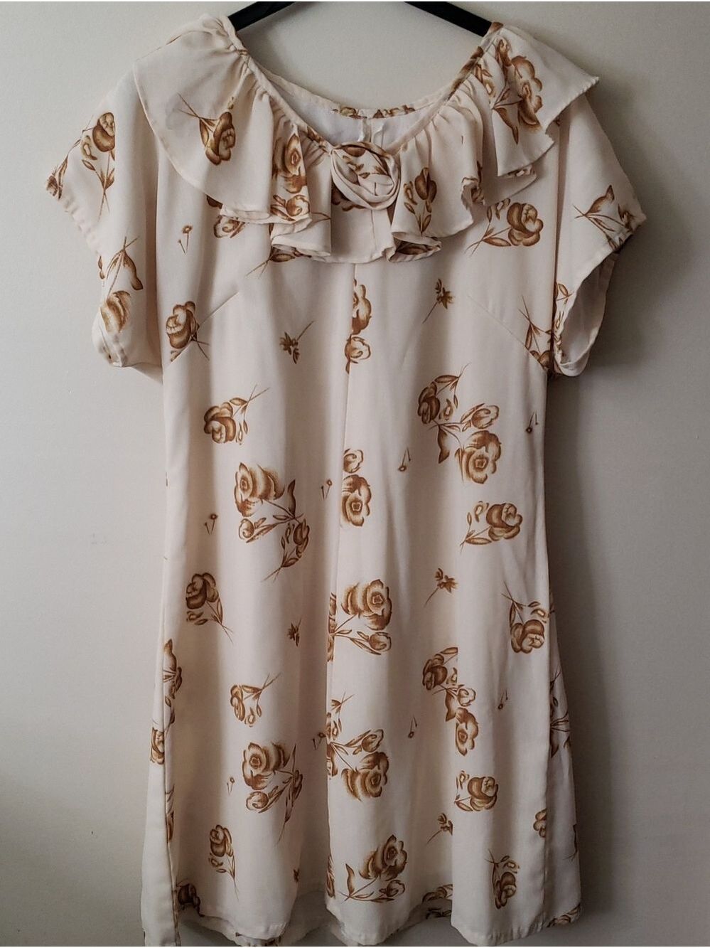 Vintage Handmade Cream Floral Midi Dress with Ruffle Rosette Collar